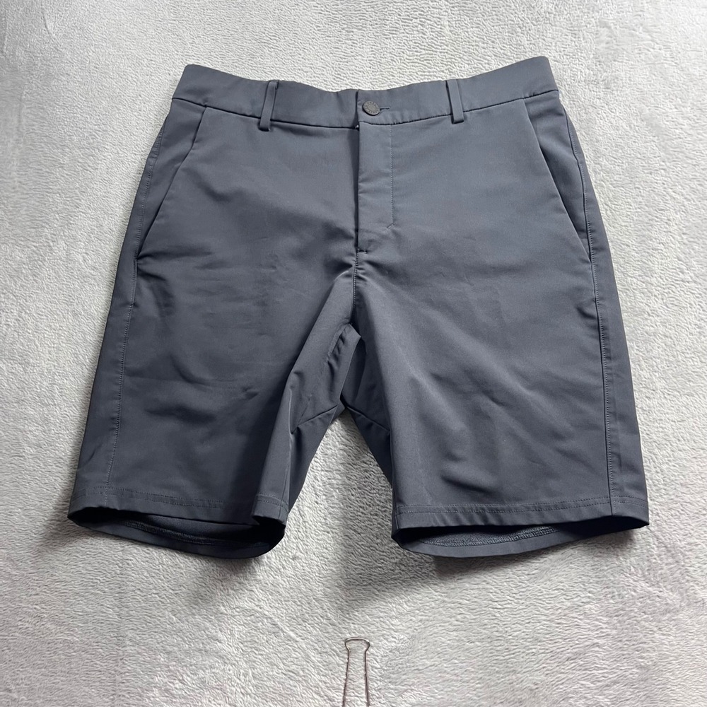 UNRL Golf Shorts Mens Medium 31-33 Charcoal Grey Performance Stretch 8.5 Inseam